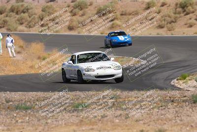 media/Jun-01-2025-CalClub SCCA (Sun) [[eae223c5dd]]/Group 5/Qualifying/